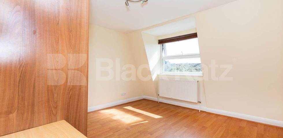 			1 Bedroom, 1 bath, 1 reception Flat			 Hercules Street, HOLLOWAY 